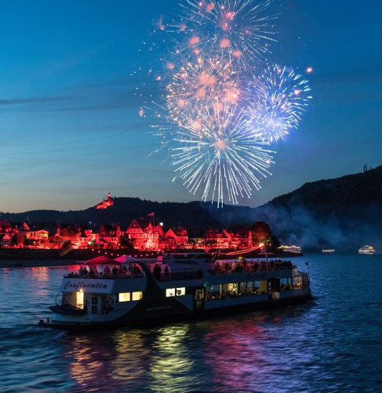 Feuerwerk &uuml;ber Spay | &copy; Dominik Ketz