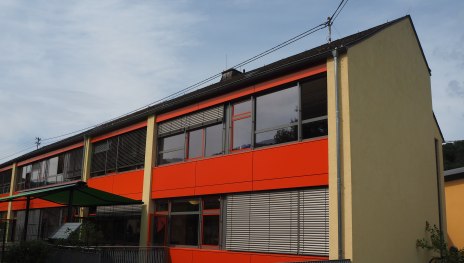 Grundschule Spay Außenaufnahme | © Jürgen Spitzlay