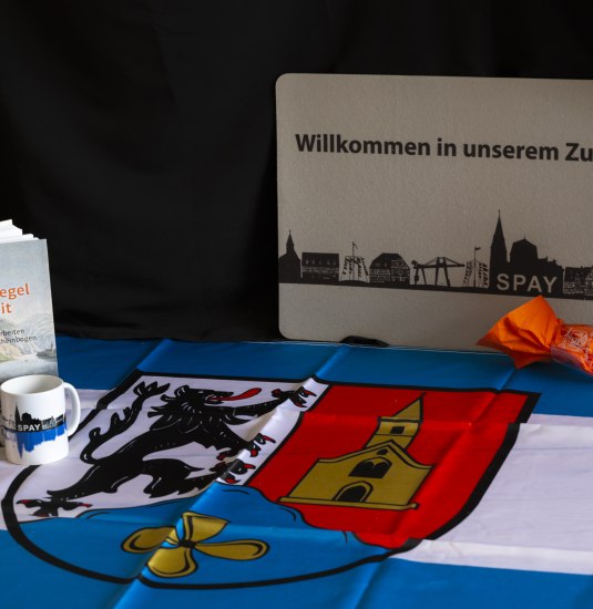 Fanartikel komplett quer | © Förderverein Spay