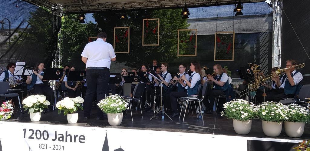 Musikkapelle der Freiwilligen Feuerwer Spay Weinfestsonntag | © Wolfgang Paul