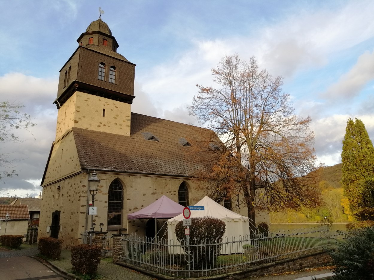 Außenaufname Alte Kirche | © Klaus Nörtersheuser