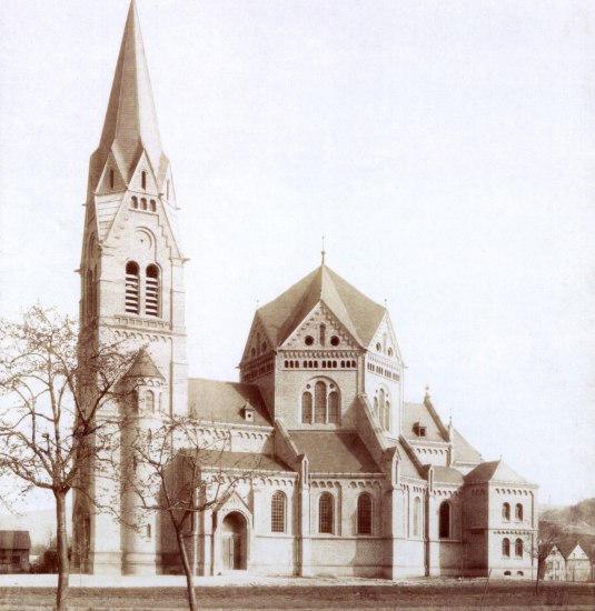 Pfarrkirche 1905 | © Bildarchiv Ortsgemeinde Spay Pfarrkirche 1905 | © Bildarchiv Ortsgemeinde Spay