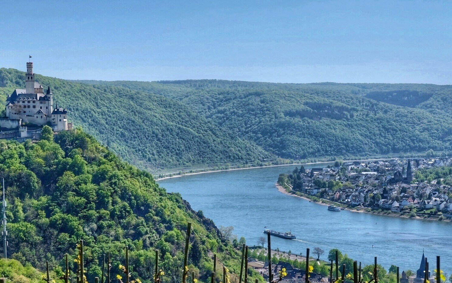 Blick auf Spay am Rhein mit Marksburg | © Prowifotos / Willi Probstfeld