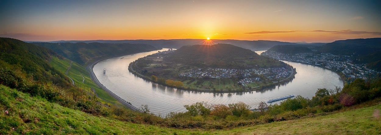 Rheinschleife Sunrise | © Klaus Breitkreutz Lehmen