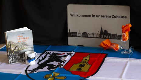 Fanartikel komplett quer | © Förderverein Spay